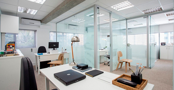 medcorp_sobre_escritorio_03